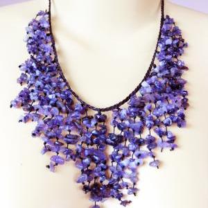 Luxurious Chandelier Necklace Stone With Wax..