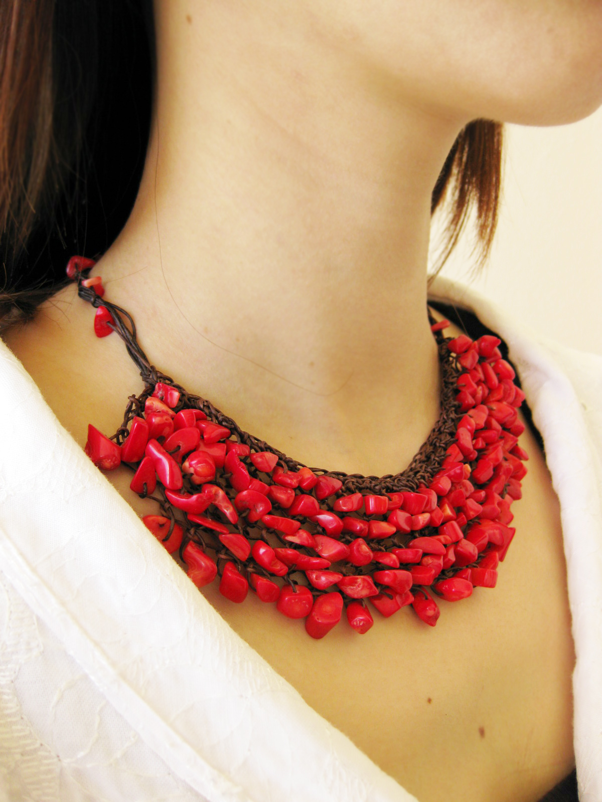 Knitting Necklace Red Coral With Wax Thread, Boho Hippie Style, Thailand Handmade Jewelry. (jn1005-re)